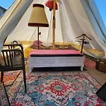 캠프장 Beheizte Jurte Zelt Glamping Winter Hessen Main-kinzig 슐로크텐