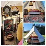 캠프장 Beheizte Jurte Zelt Glamping Winter Hessen Main-kinzig 슐로크텐