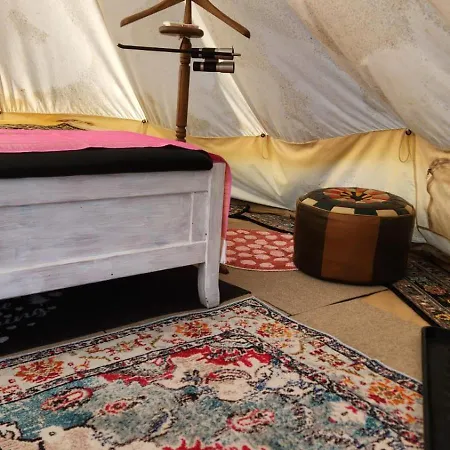 Campsite Beheiztes Tipi Zelt Luftbett Winter Hessen Main-kinzig