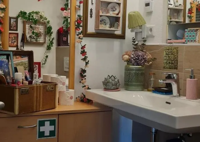 Campingplatz Beheiztes Tipi Zelt Luftbett Winter Hessen Main-kinzig *